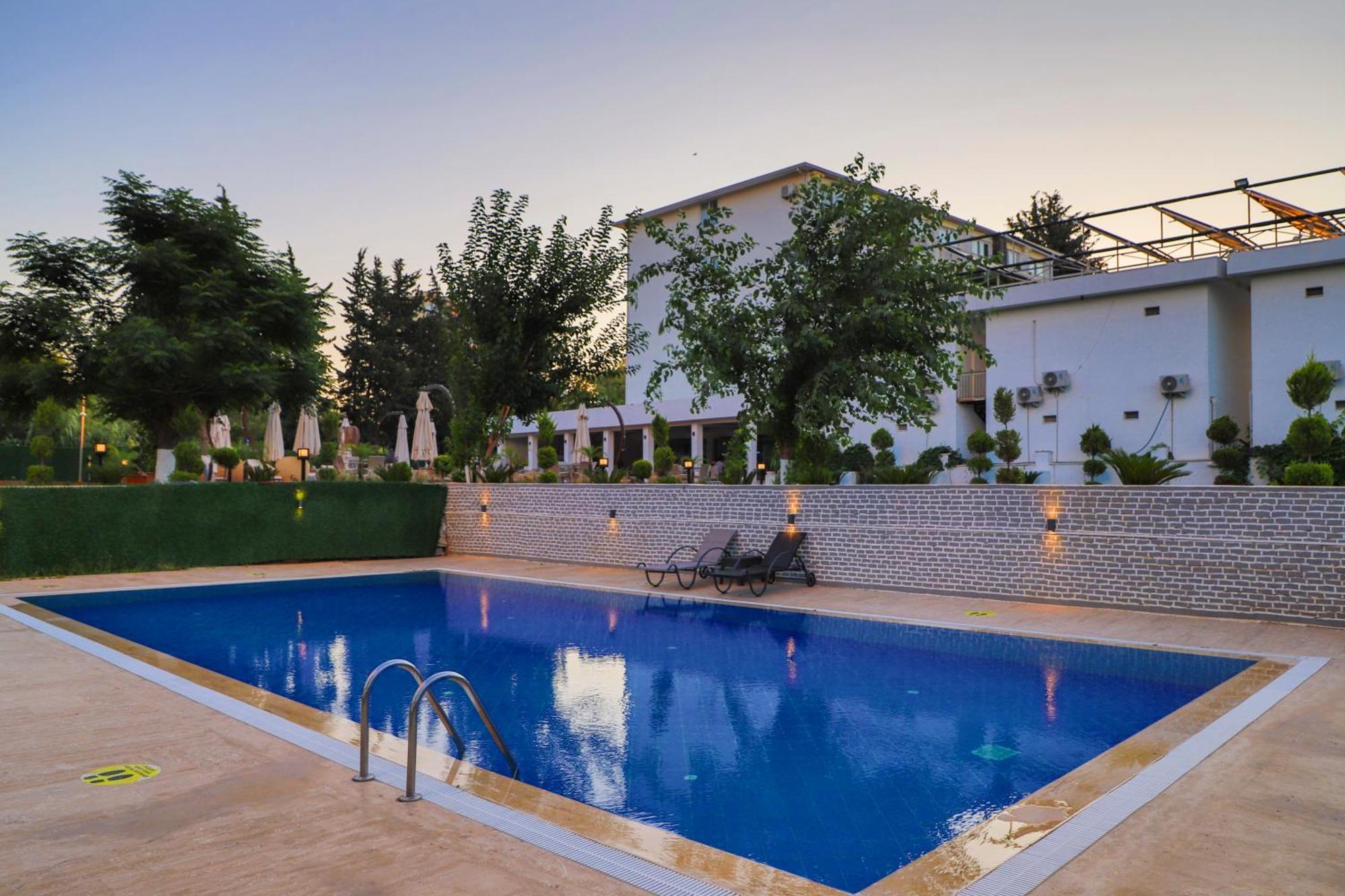 Lara Garden Hotel Antalya Exteriör bild