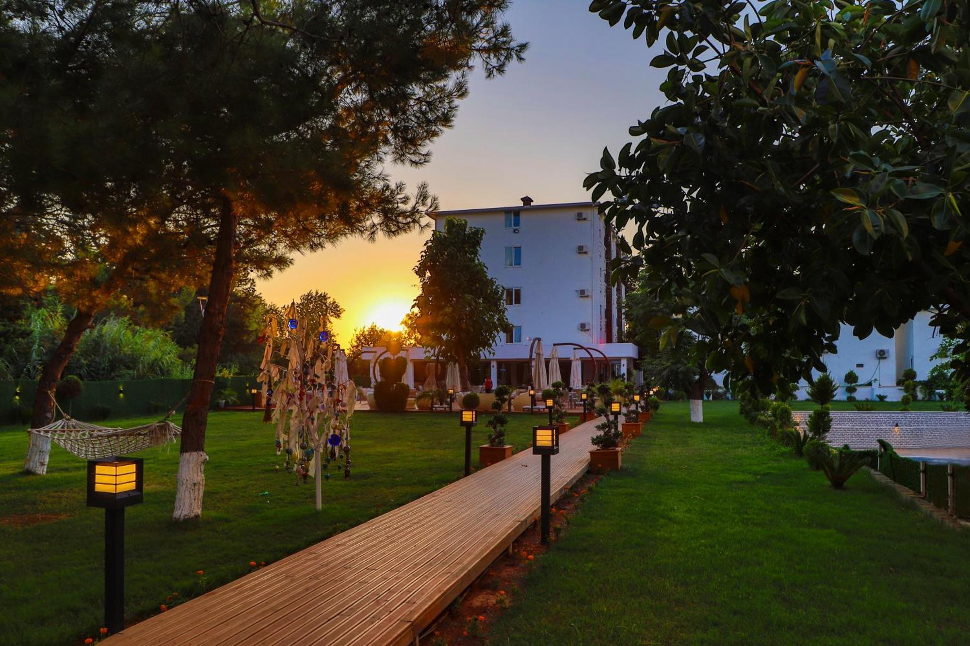Lara Garden Hotel Antalya Exteriör bild